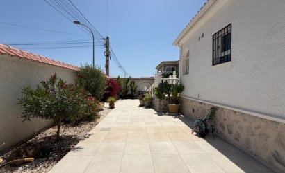 Herverkoop - Villa -
Torrevieja - Costa Blanca
