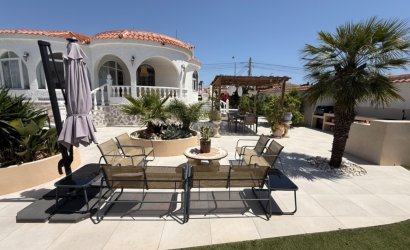 Herverkoop - Villa -
Torrevieja - Costa Blanca