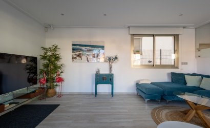 Revente - Villa -
Orihuela - Inland