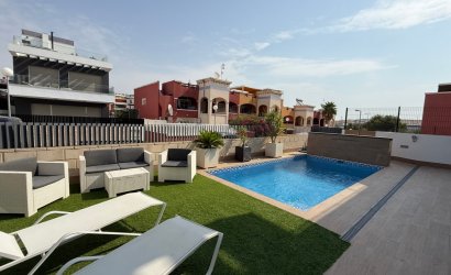 Revente - Villa -
Orihuela - Inland