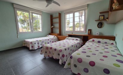 Revente - Villa -
Orihuela - Inland