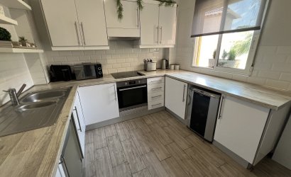 Revente - Villa -
Orihuela - Inland