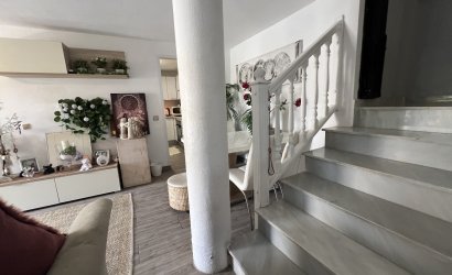 Revente - Villa -
Orihuela - Inland