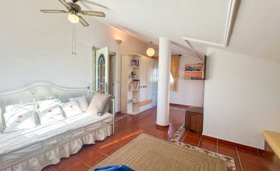 Herverkoop - Villa -
La Mata - Costa Blanca