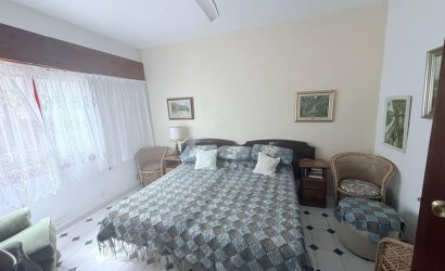 Reventa - Villa -
Orihuela Costa - Campoamor
