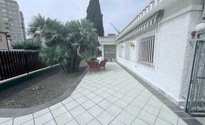Reventa - Villa -
Orihuela Costa - Campoamor
