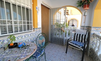Resale - Bungalow -
Torrevieja - El Limonar