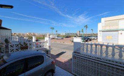 Resale - Bungalow -
Torrevieja - El Limonar