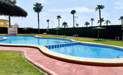 Resale - Bungalow -
Torrevieja - El Limonar