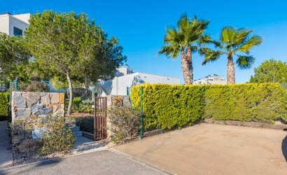 Resale - Villa -
Las Colinas Golf Resort - Las Colinas golf