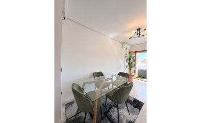 Herverkoop - Penthouse -
Torrevieja - Playa del Cura