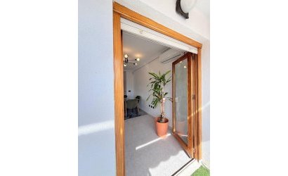 Herverkoop - Penthouse -
Torrevieja - Playa del Cura