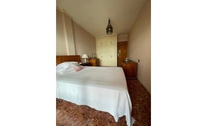 Herverkoop - Apartment -
Torrevieja - Las Piscinas Naturales