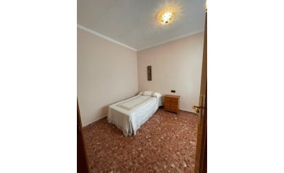 Herverkoop - Apartment -
Torrevieja - Las Piscinas Naturales