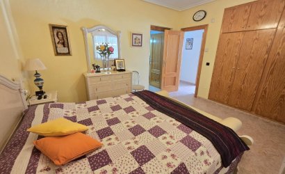 Reventa - Villa -
Orihuela Costa - Playa Flamenca