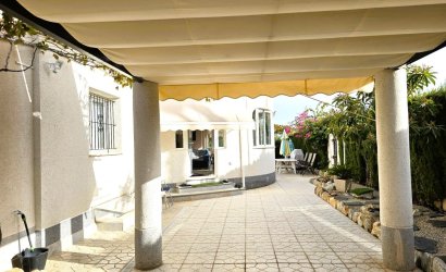 Reventa - Villa -
Orihuela Costa - Playa Flamenca