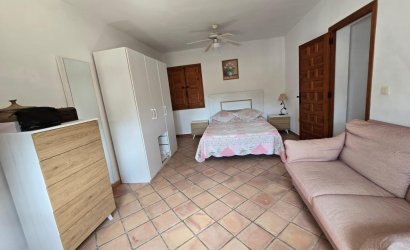 Herverkoop - Villa -
Orihuela Costa - Cabo Roig