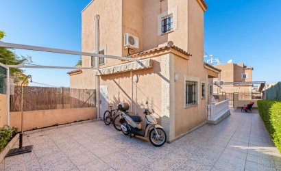 Resale - Townhouse -
San Fulgencio - La Marina