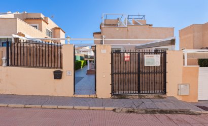 Resale - Townhouse -
San Fulgencio - La Marina