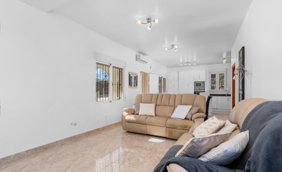 Resale - Villa -
Torrevieja - Los Balcones