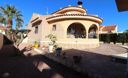 Resale - Villa -
Benijofar - Monte Azul