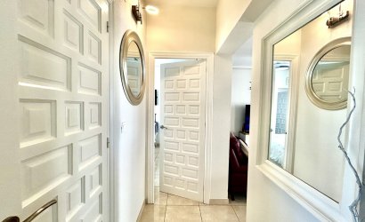 Revente - Villa -
Villamartin - Costa Blanca