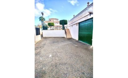 Resale - Town House -
Playa Flamenca - Costa Blanca