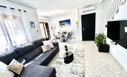 Resale - Town House -
Playa Flamenca - Costa Blanca