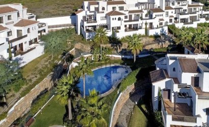 Herverkoop - Apartment -
Casares Playa - Costa del Sol