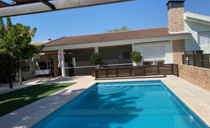 Reventa - Villa -
Fortuna - Inland