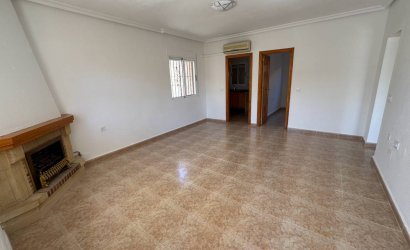 Revente - Villa -
Algorfa - Montemar