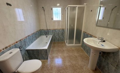 Resale - Villa -
Algorfa - Montemar