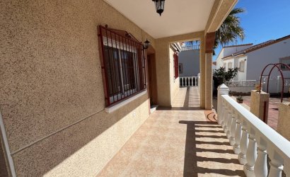 Revente - Villa -
Algorfa - Montemar