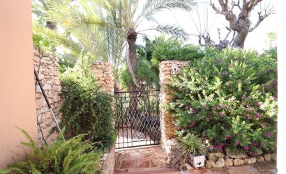 Reventa - Villa -
Torrevieja - Costa Blanca