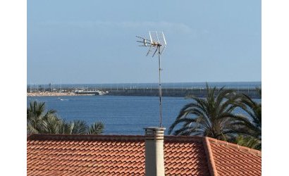 Reventa - Villa -
Torrevieja - La veleta