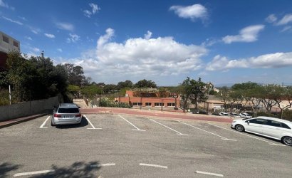 Reventa - Town House -
Guardamar del Segura - Centro