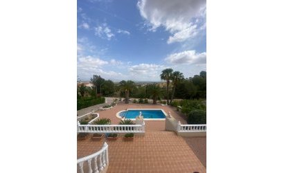 Herverkoop - Villa -
Algorfa - Inland