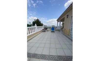 Herverkoop - Villa -
Algorfa - Inland