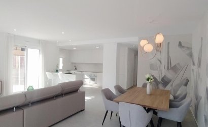 Revente - Apartment -
Torrevieja - Torreblanca