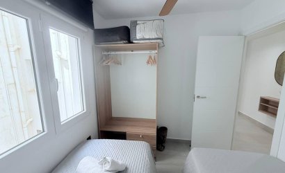 Revente - Apartment -
Torrevieja - La Mata