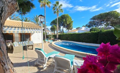 Reventa - Villa * -
Orihuela Costa * - Cabo Roig *