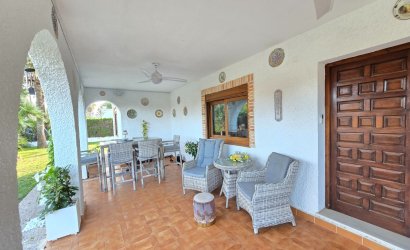 Reventa - Villa * -
Orihuela Costa * - Cabo Roig *