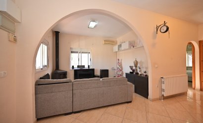 Reventa - Villa -
Orihuela Costa - Los Altos