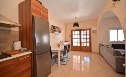 Resale - Villa -
Orihuela Costa - Los Altos