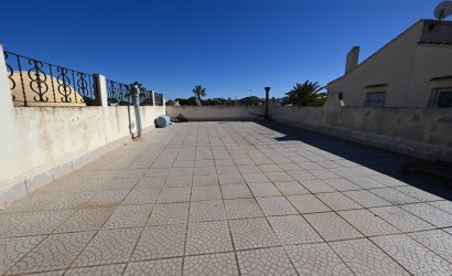 Resale - Villa -
Orihuela Costa - Los Altos