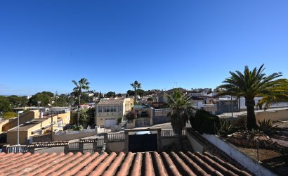 Herverkoop - Villa -
Orihuela Costa - Los Altos