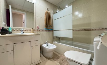 Resale - Apartment -
Guardamar del Segura - Puerto