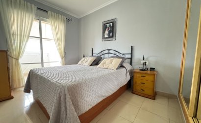 Resale - Apartment -
Guardamar del Segura - Puerto