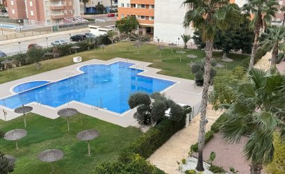 Resale - Apartment -
Guardamar del Segura - Puerto