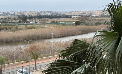 Resale - Apartment -
Guardamar del Segura - Puerto